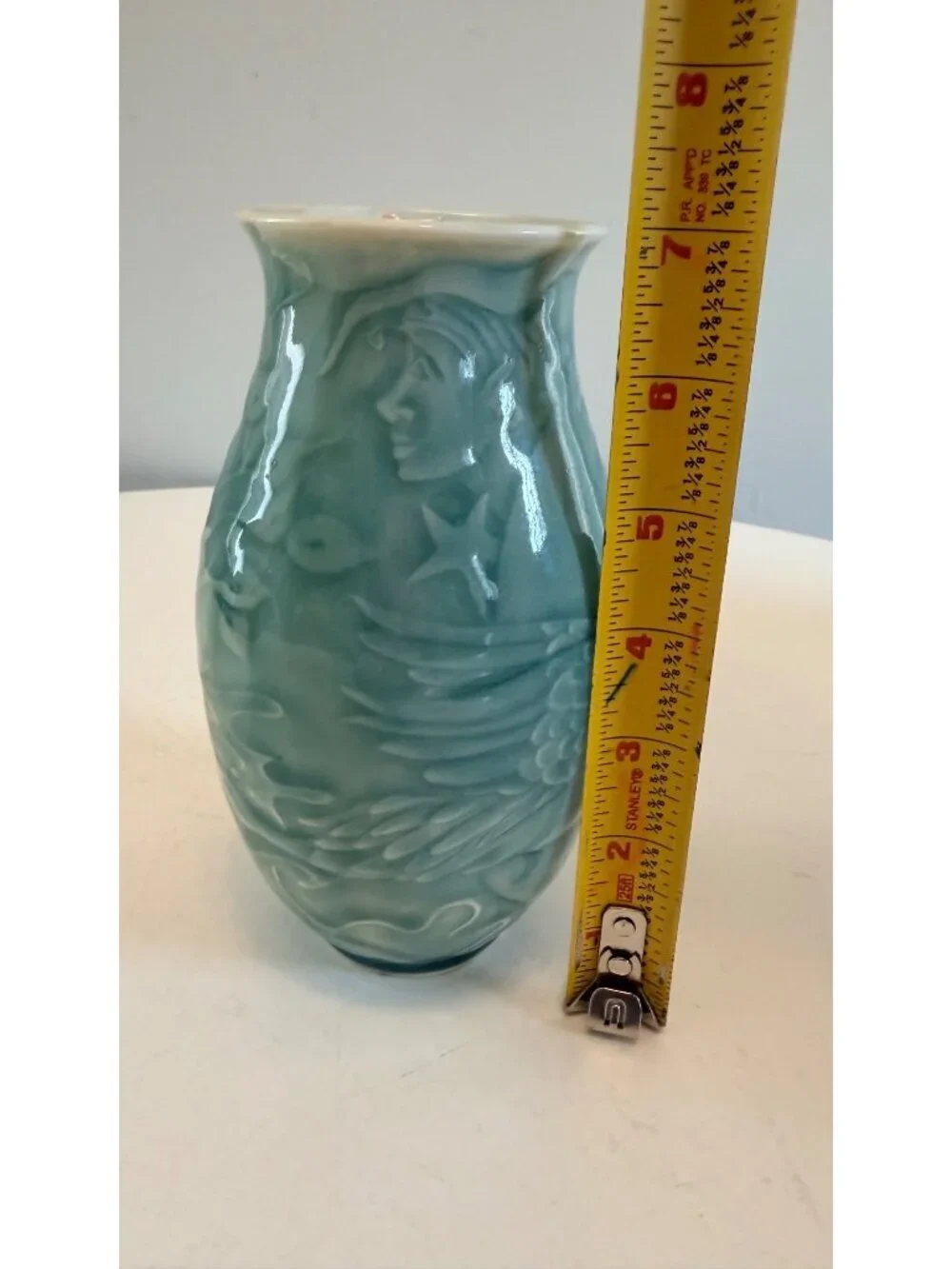 Scargo Pottery Vase Mary Holl / Harry Holl Celadon Glaze Fantasy Nature Fairy